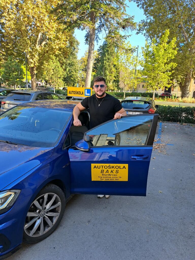 Mihael Domović – instruktor vožnje B kategorije, Autoškola Rally