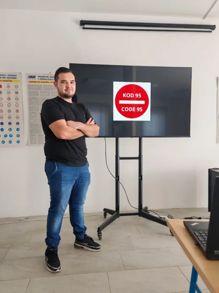 Mihael Seleš – predavač periodične izobrazbe vozača (KOD 95), Autoškola Rally